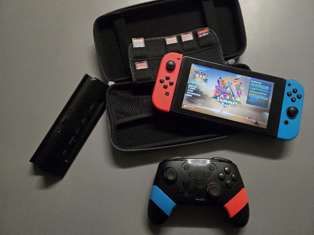 Nintendo Switch / Open to trade