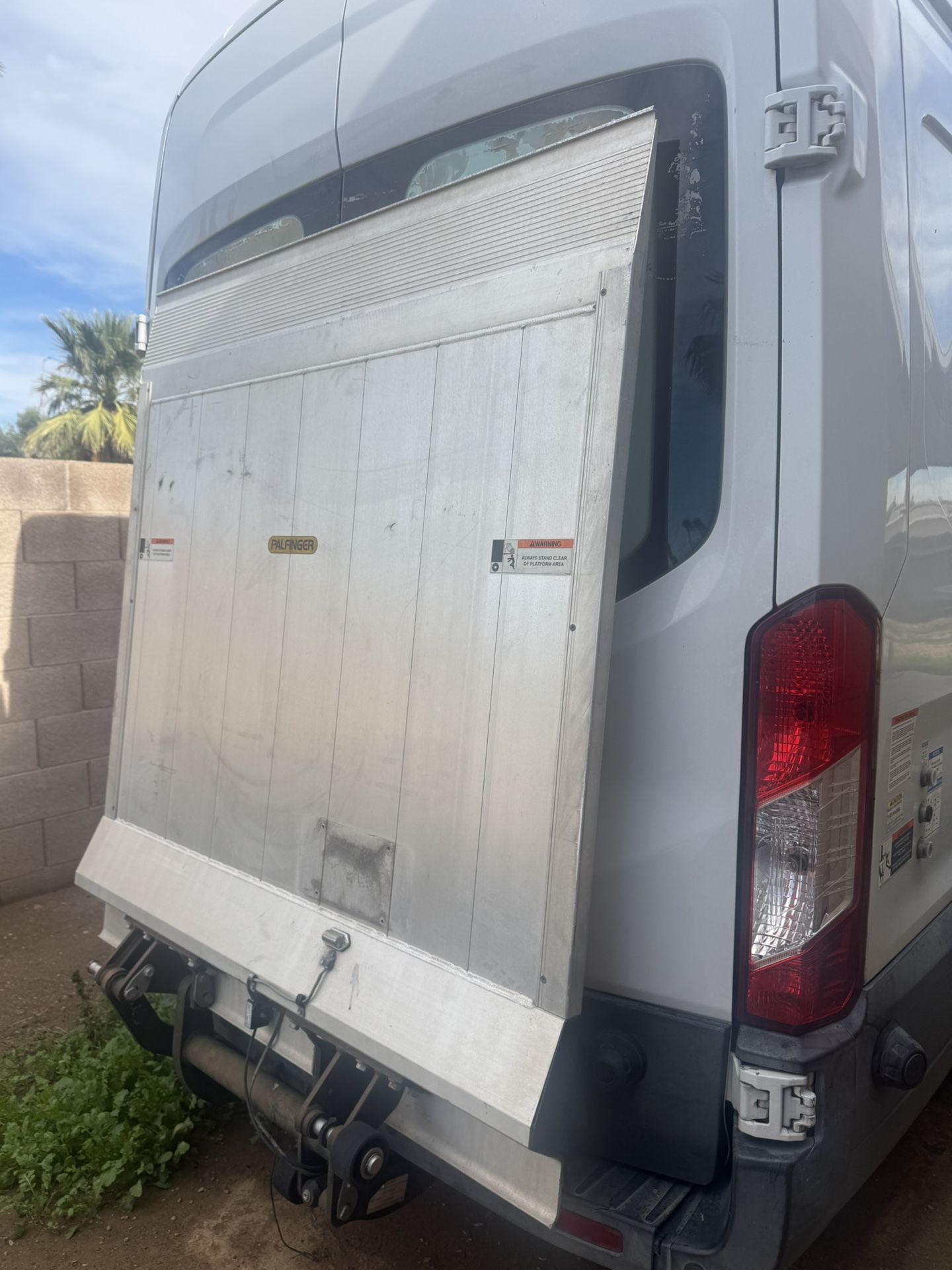 Liftgate 2018 Modelo MIX11 Trabajando Al 100 Puede Venir Y Probarlo