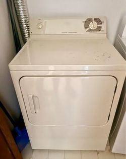GE Electric Dryer – Heavy Duty Capacity