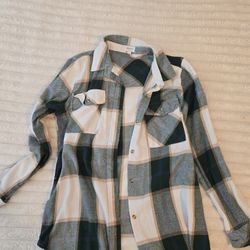 Green and white plaid flannel shacket