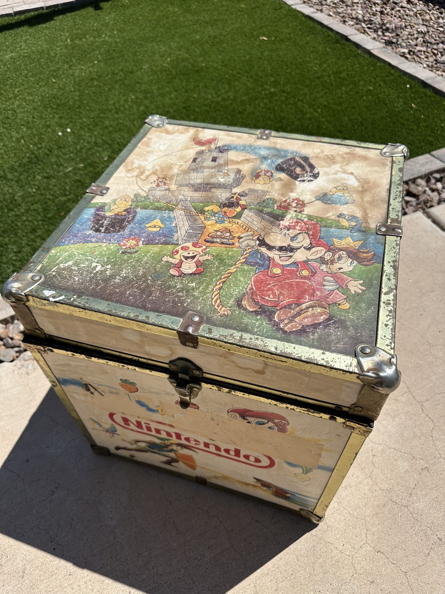 RARE 1980s Vintage Nintendo Super Mario 3 Zelda Wood Box Toy Chest Storage