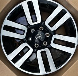 2025 TOYOTA 4RUNNER RIMS OEM.......( 20" INCH )
