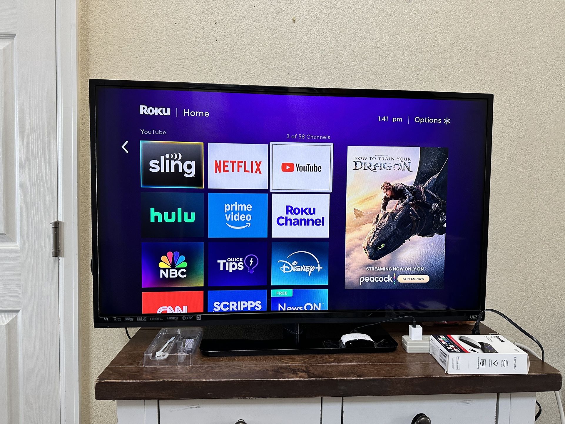 43” Vizio TV With roku