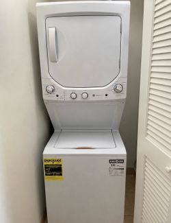 24” GE Stackable Washer & Dryer