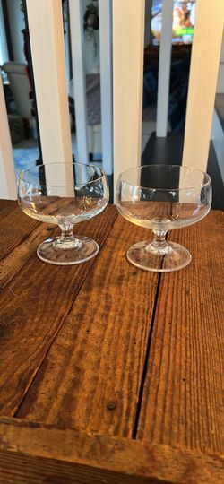 Vintage crystal dessert bowls (2)