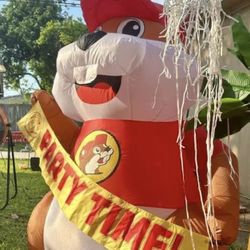 Inflatable Bucees