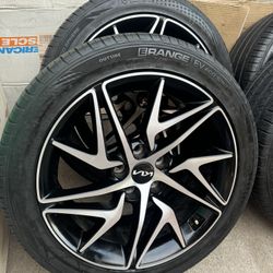 18” Kia Stinger Wheels And Tires 