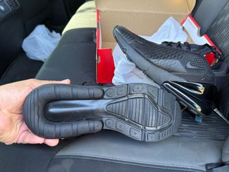 Nike Air Max 270 Triple Black Sneakers