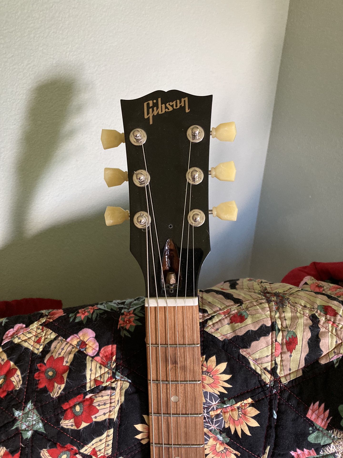 Gibson SGJunior Guitar.
