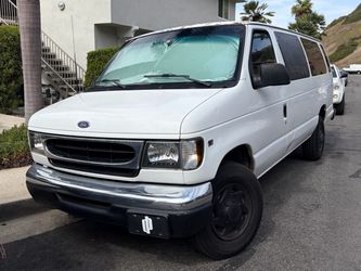 2000 Ford E-350