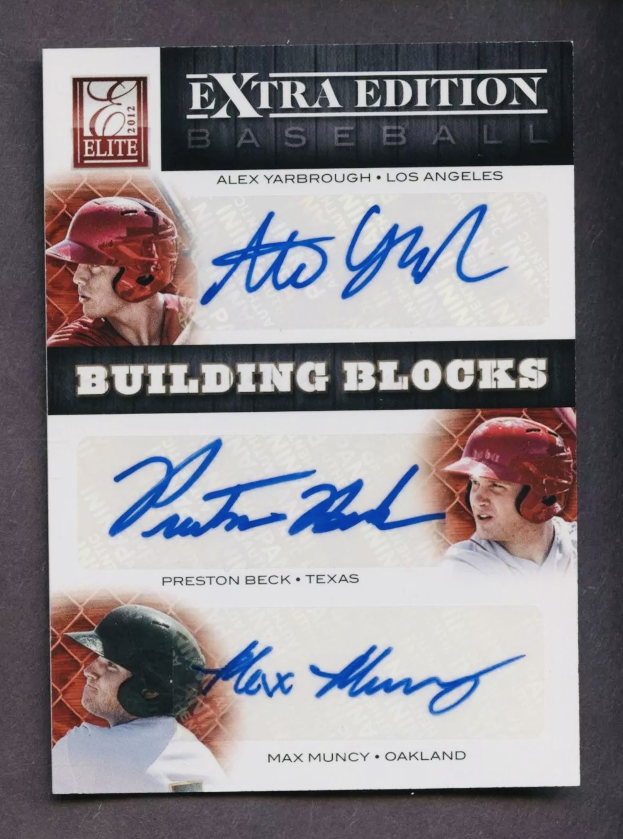 MAX MUNCY +2 SIGNED /25 SP 2012 Panini Elite Extra Edition RC BASEBALL CARD