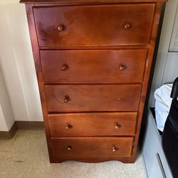 Solid Wood Dresser ( SEE PICTURES)