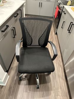 Office Chair Excellent Shape Comfortable