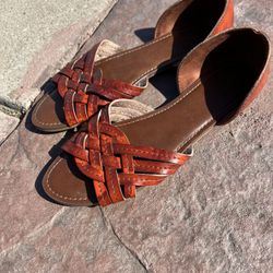 American Eagle Sandals 8
