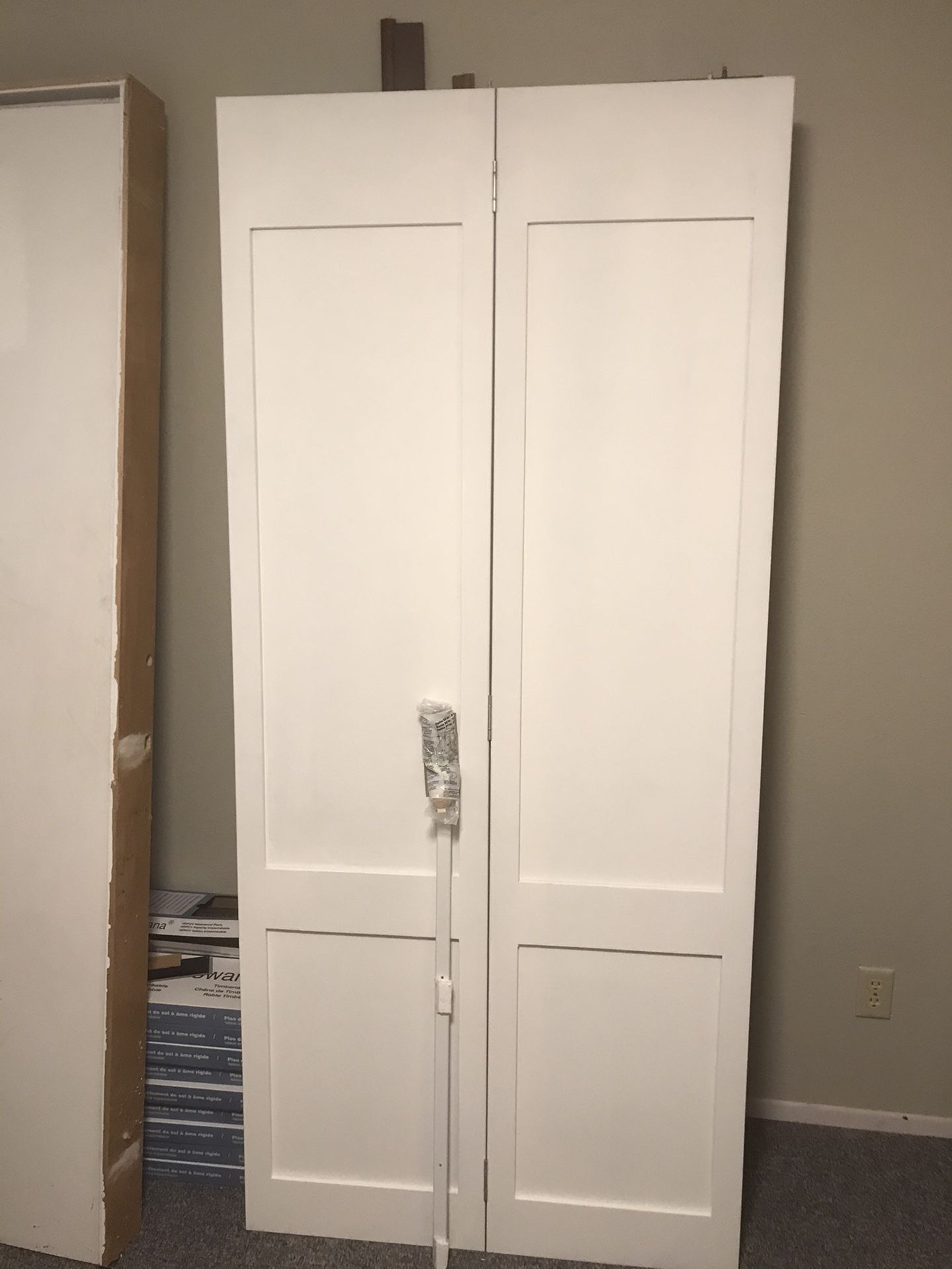 New closet Bi fold door 36”