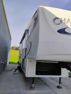Challenger By Keystone 5th Wheeler 2006 29 RKP
