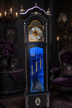 Custom made Harry Potter themed grandfather clock with diorama