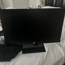 19.5 Inch HP Computer Monitor With Power Cord