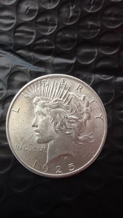 1925 Peace Silver Dollar Coin, UNC good for certification