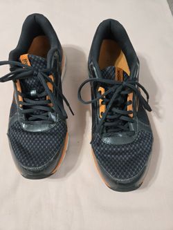 Reebok Sneakers 9.5