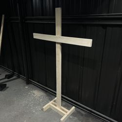 Beautiful 6ft Wooden Cross - Stunning for Christmas & Year Round Faith