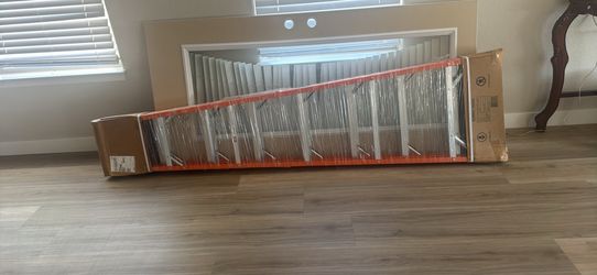 8 foot fiberglass ladder - brand new