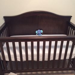 Childcraft Crib 