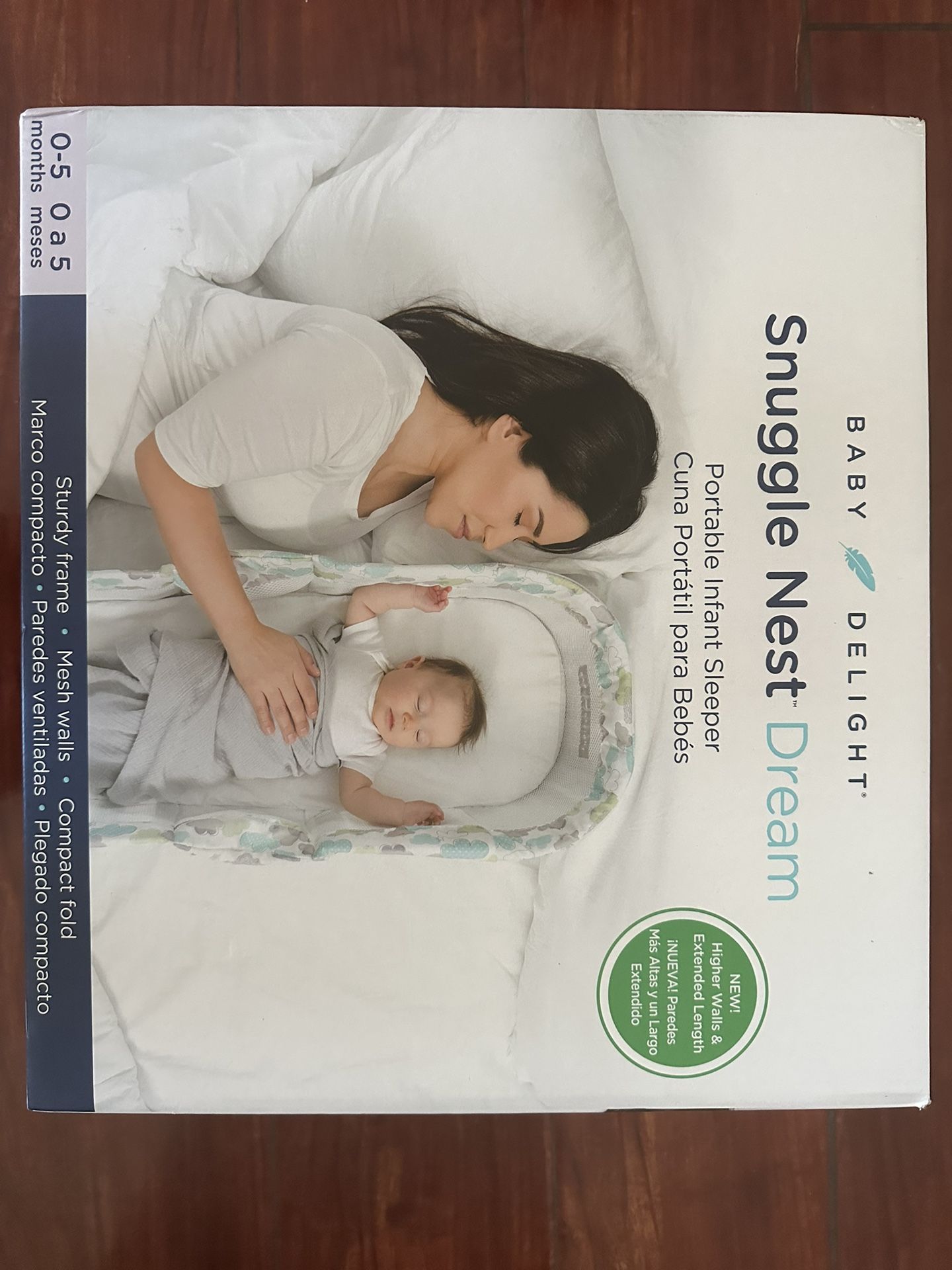 Snuggle Nest Baby Bassinet