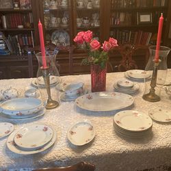 Massive Bavarian China set for 6 with serving pieces
