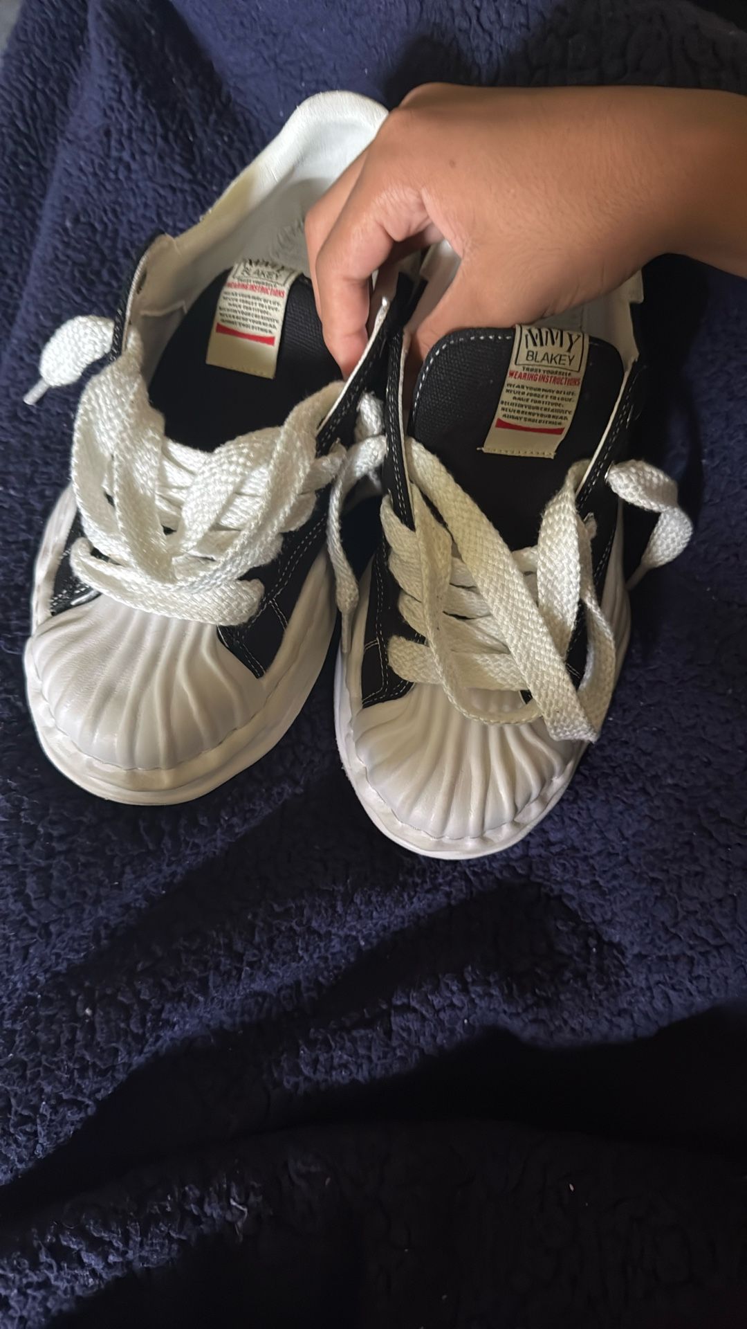 lmk on these MMY blakeys size 9