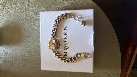 Alexander McQueen Men's Palladium Sovereign Skull Bracelet