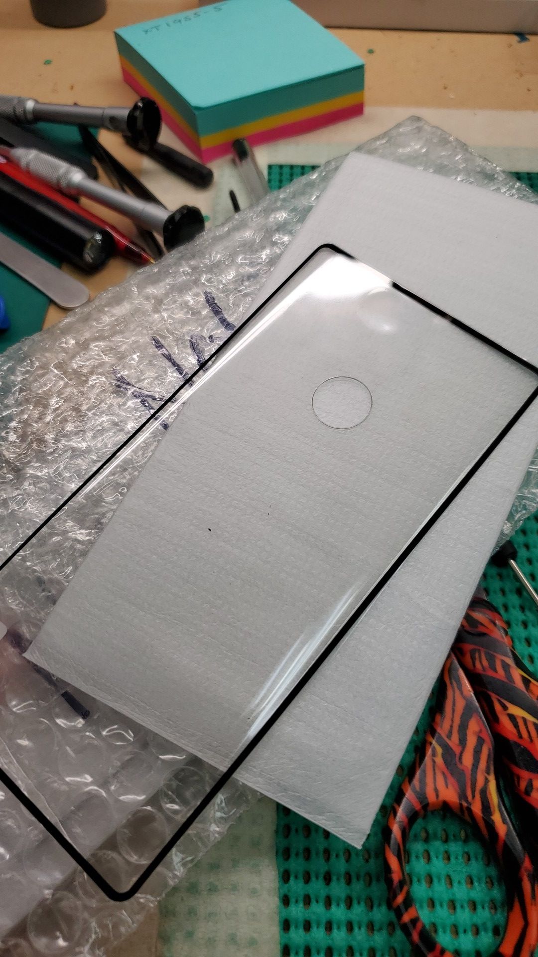 NOTE 10 REG. TEMPERED GLASS SCREEN PROTECTOR, FULL GLUE