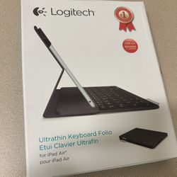 Logitech Keyboard 