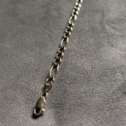 10k Gold Figaro Bracelet 