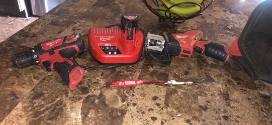 Milwaukee and makita tools