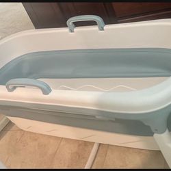 Best Foldable Bathtub For Adults Children And Baby Folding Bathtub Blue With Lid 54 Inch, I bought it at e bay and I never used, you can used any wher