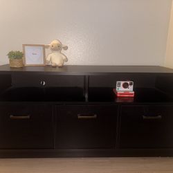 Entertainment Stand 