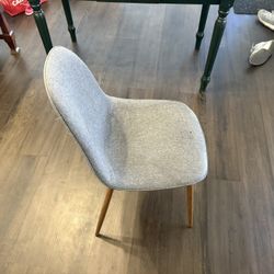 Desk chair
