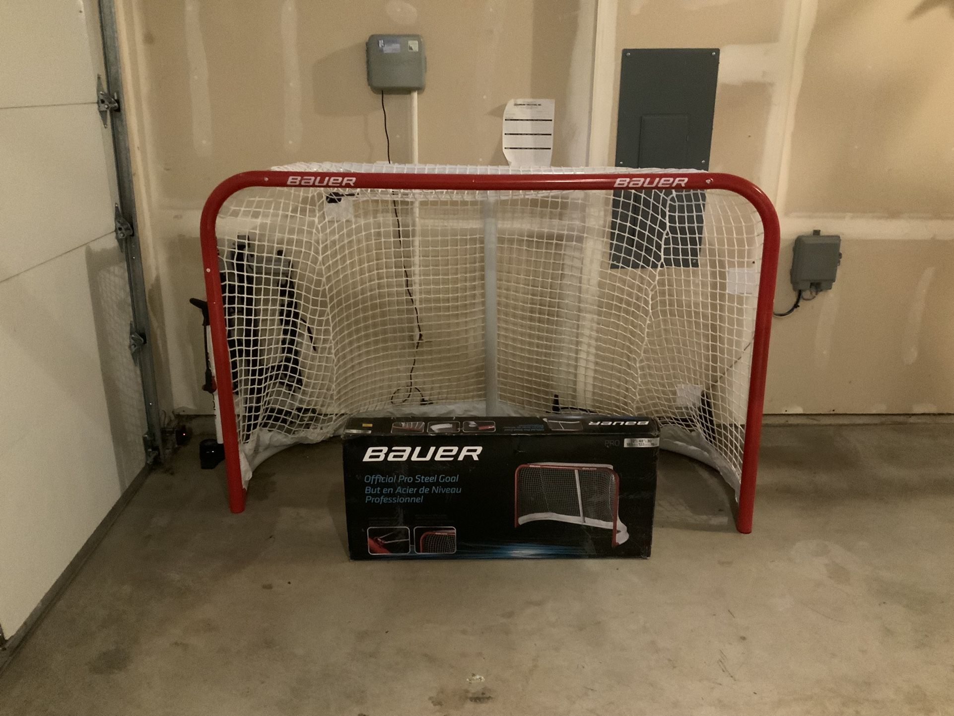 Bauer Regulation Deluxe Hockey Net