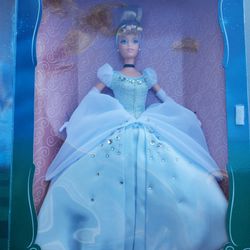 Cinderella The Signature Collection 