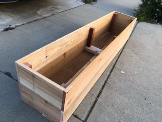 Beautiful privacy wall Frame Planter Box Garden Bed Outdoor Design cedar redwood AC pool equipment cover