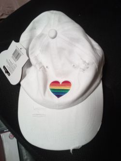NWT White Baseball Cap with Rainbow Heart