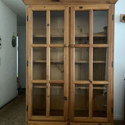 Curio Cabinet/bookcase