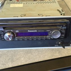 Panasonic CQ-C1101U Stereo Car Radio AM/FM Dash Receiver CD Disc Player 