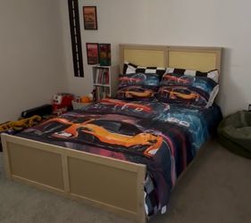 Full size bed
