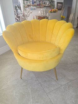 Art deco chair