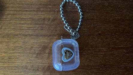 Clear AirPods 3 Case with Silver Bead Chain