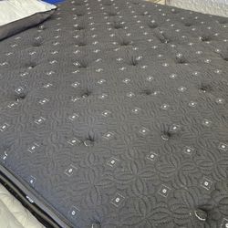 Queen Size Mattress Get It Today 