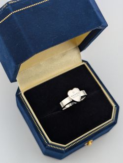 ✨🤍 Authentic Gucci Heart Logo Ring – Sterling Silver 💍✨