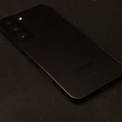 Samsung S22
